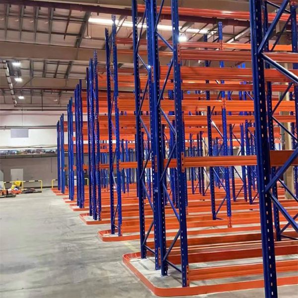 Q355B Steel Narrow-Aisle Pallet Racking for Cold Storage with Corrosion Resistance and High Storage Density
