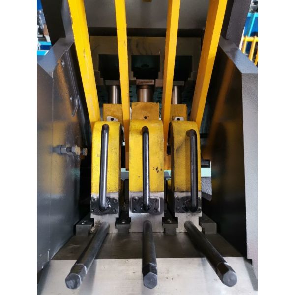 Прочная линия машина угла CNC, пробивая вырезывание угла с временем длинной жизни