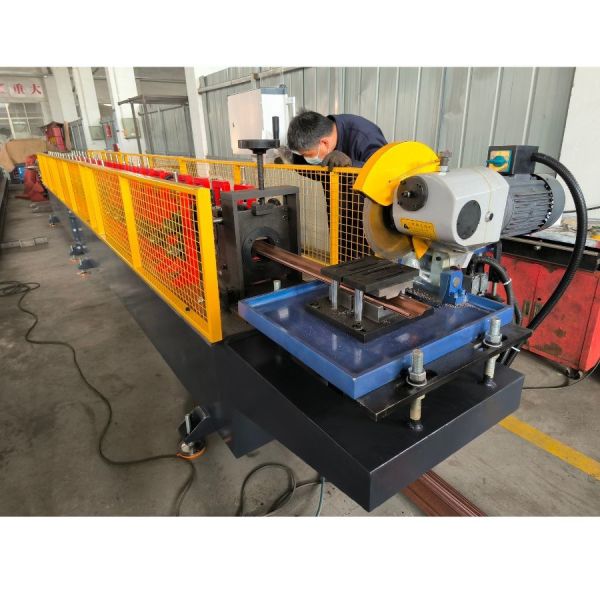 OEM Customized Galvanized Steel Profile Door Bottom Truck Roll Forming Machine For Rolling Shutter