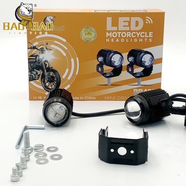 2pcs White Yellow Flashing 20 Watts Aluminum Mini Driving Light Universal LED Front Fog Light for Bike Motorcycle Spare Parts
