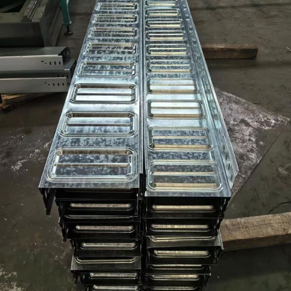 Class A Fire Resistance Molded Stainless Steel Cable Tray Width 50mm 1000mm For Industrial