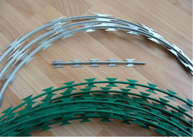 Galvanized Razor Barbed Wire Cross Fence for Protection Perimeter