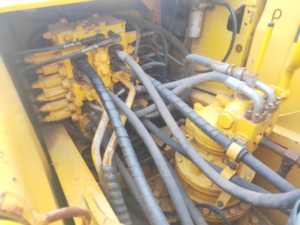                  Used Komatsu Excavator PC210-8 with Good Undercarriage Great Quality Low Price for Sale, Secondhand Origin Japan Middle Track Digger Komatsu PC200 PC210 PC220             
