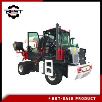 Self Loading Truck Mobile Concrete Mixer Lorry With Loader 5.5 Cubic For Construction