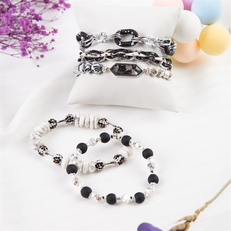 Браслет белого пункта стиля Boho кожаный Stackable установил Handmade для подарка годовщины