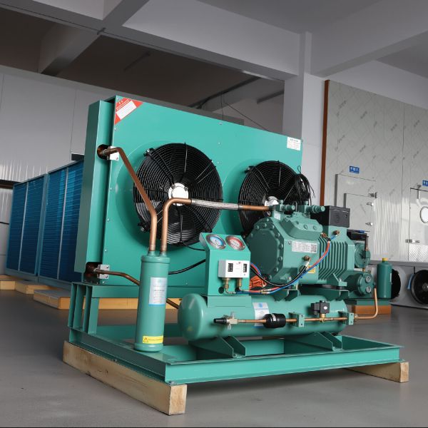 The 20HP  Bitzer Semi-enclosed Condensing Unit with a H-shaped Condenser Is Suitable for Large-scale Cold Storage Facilities.