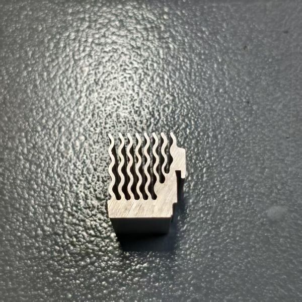 Wavy Fin Aluminum Heat Sink for Miniature Electronics Cooling with High Thermal Conductivity