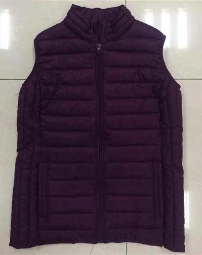 Basic Style Ladies Light Padded Jacket Durable Water Repellent Side Pockets