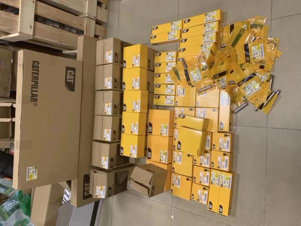 651584HD CP-563D  627E Excavator Main Hydraulic Pump 4M-9111