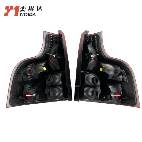 31213381 31213382 Car Light LED Tail Lights Tail Lamp For Volvo XC90 03-