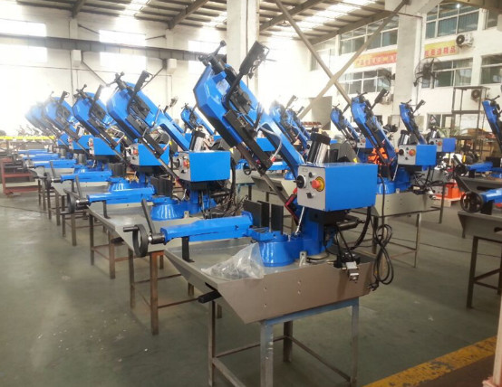 Blade size 20x0.9x2060mm CE standard metal cutting bandsaw Metal Band Saw BS-215G