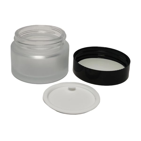 Diseño universal 100g Jarrón de crema de plástico Apoyo personalización Logotipo de color