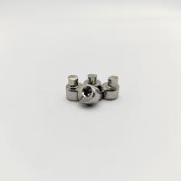 316L en acier inoxydable Hex vis excentriques ± 0,5-1,2 mm décalées passivées