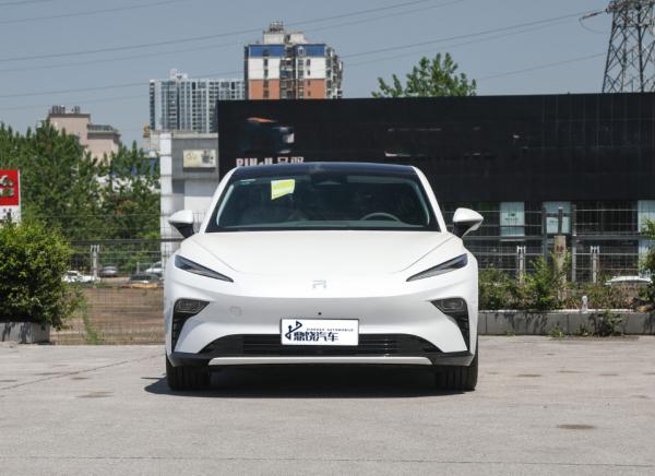 5 Door 5 Seat 500Km Rising Auto F7 Left Drive Sedan Hybrid Electric Vehicle