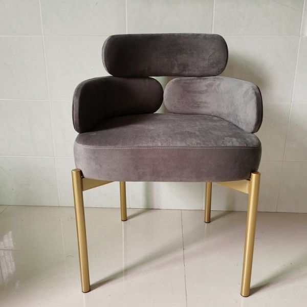 Light Luxury Creative Hotel Restaurant Furniture Metal Art Velvet Armrest Dining Chair
