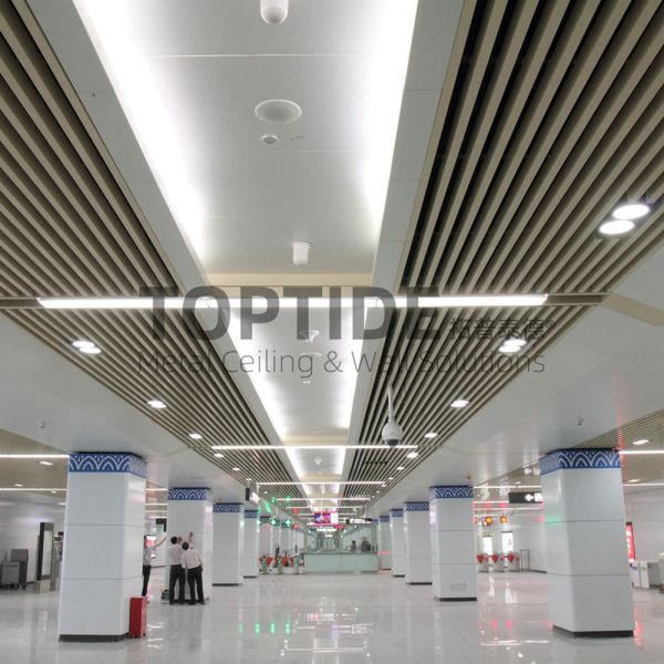 Golden Linear Ceiling Panels Suspended False U Shaped Metal Drop Ceiling