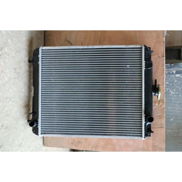 Ensemble de refroidissement du radiateur pour excavatrice Caterpillar 303