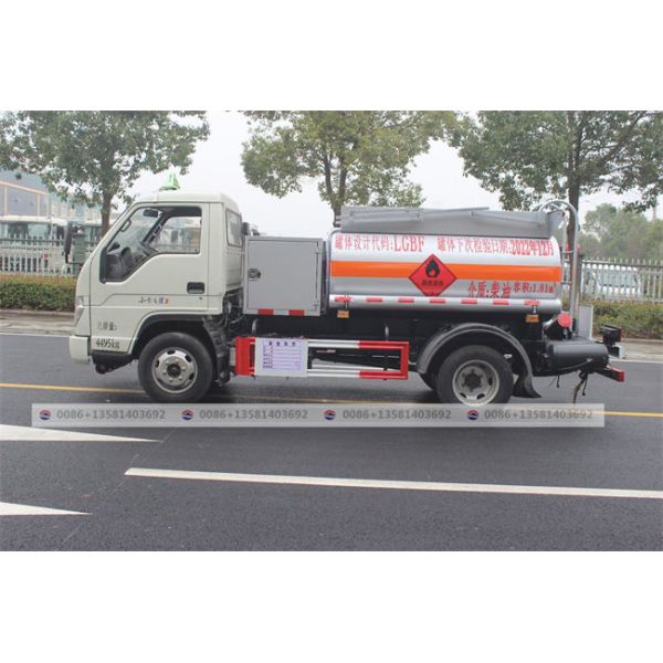 Forland Mini Truck diesel 2000l 1500L Capacity Fuel Tanker Truck With Dispenser