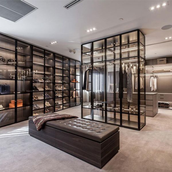 European Style Walk-in Bedroom Wardrobe Closet with Modern Design and Contemporary Style