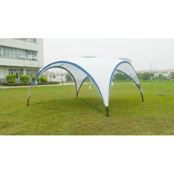 Ultra - Luxury Outdoor Camping Tent / Family Camping Tents With Sandbag Anchors