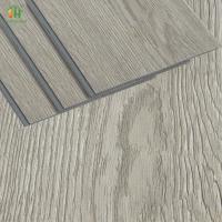 Planche en vinyle SPC écologique de 5 mm avec rembourrage IXPE et surface en relief pour chambres et couloirs