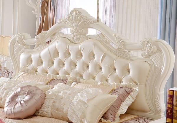 2018 European Style Antique wooden king size soft bed