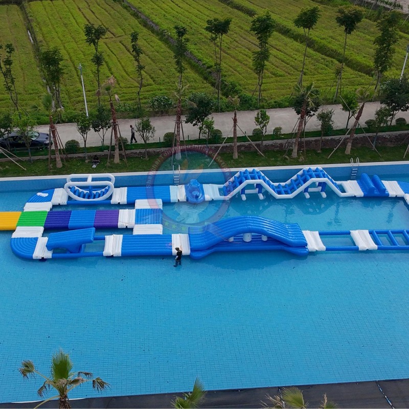 Custom Inflatable Pool Obstacle Course With Floating Platforms Climbing Areas And Balance Modules for Swimming Pool Events