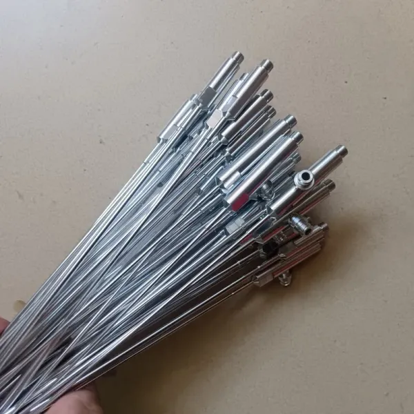 Round Tip Liposuction Stainless Steel Needle Grooved Drilled Electroplated Electropolished