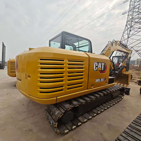 Used CAT 305.5E2 Hydraulic Crawler Excavator Engine PLC-Low Price High Quality Assurance Used Excavator for Farm