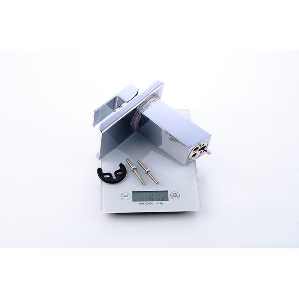 Waterfall Basin Mixer Faucet with Ceramic Valve Core Single Hole and Temperature Sensitive LED Light