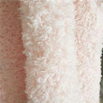 Teddy Bear Plush Fabric 100% Tricot de poliéster para têxteis domésticos Vestuário Fio Tintado Tricoteado Plain 15-20 dias