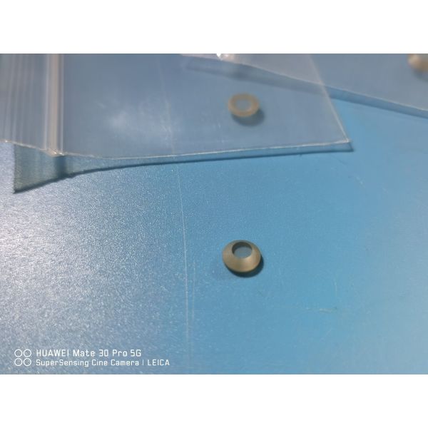 Transparent Un-Doped 4H-SEMI Hardness 9.0 Sic Lens