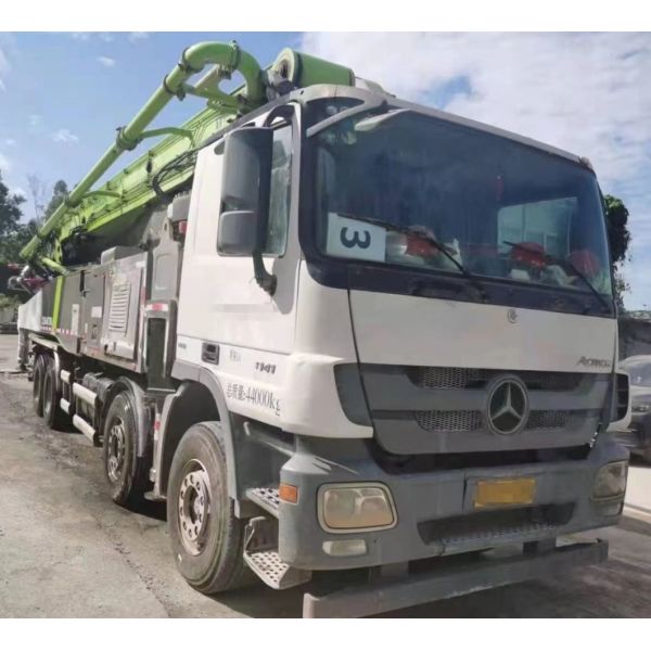 Red ZLJ5440THBBE 56m Truck Mounted Pump Construction Machine within 2017 Zoomlion