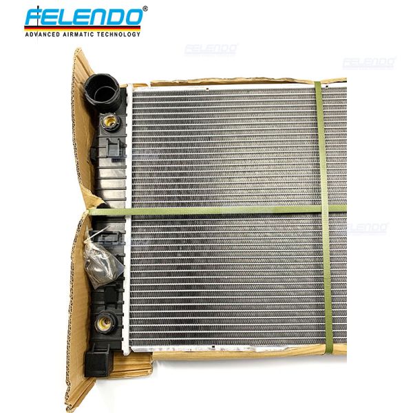 Single Radiator Water Cooler Mercedes Benz W203 S203 C209 C230 C280 2001-2005 2035000503