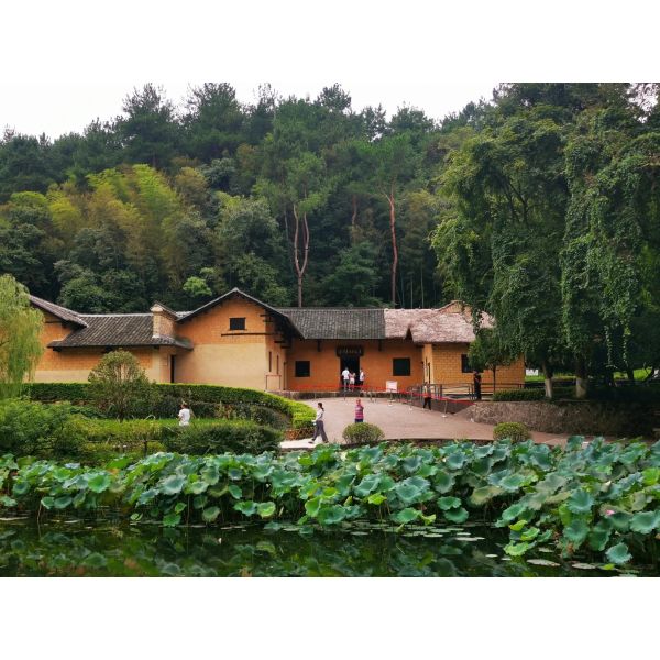 zhangjiajie travel/6-Day 5-Night Zhangjiajie Group Tour Guide | Changsha, Shaoshan, Zhangjiajie, Avatar Filming Location, Tianmen Mountain, Tianmen Cave, Furong Ancient Town and Fenghuang Ancient City