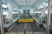 La ligne de peinture en acier de profil robot peignent la chaîne de production transport avec le chariot