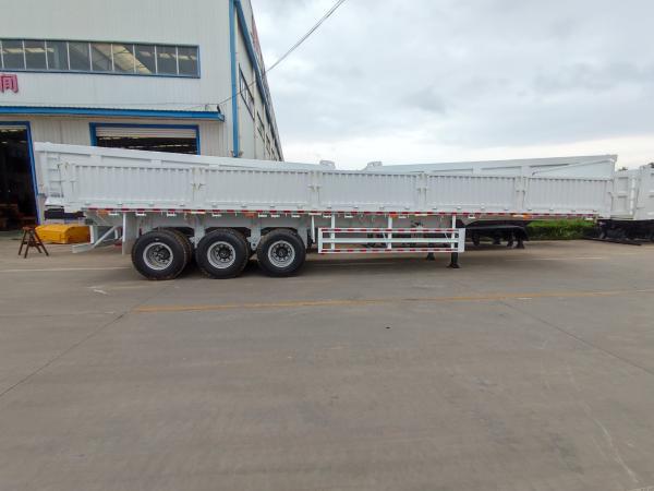 Heavy Duty Steel Flatbed Trailer With Enhanced Load Capacity