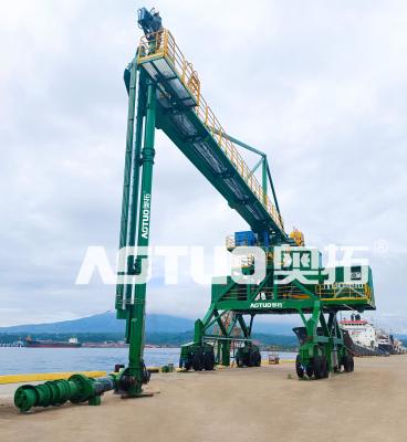 100 - 500t/H Tire Mobile Screw Ship Unloader Easy To Move