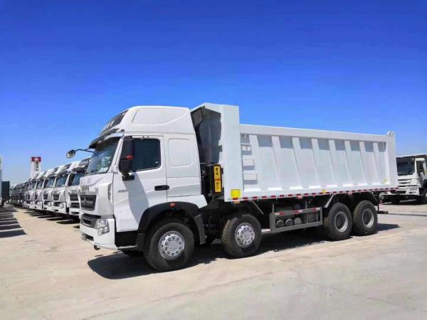 HOWO 6X4 Dump Truck Heavy-Duty Construction Vehicle Truck with ISO Tire Certification