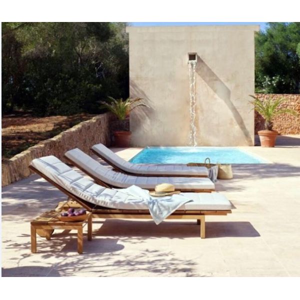 Customized Luxury Pool Teak Wood Lounge Chair With Wheels Lesiure Bed