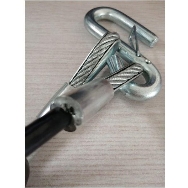 5000 Lbs Load Capacity PVC Coated Coiled Trailer Safety Cable with Corrosion Resistant S-Hook