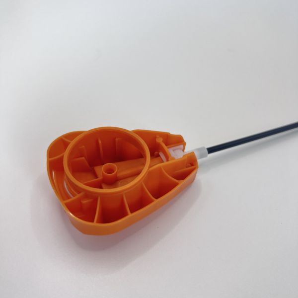 Универсальный аэрозольный распылитель с складной трубкой и замком - многоцелевое решение для очистки и обслуживания