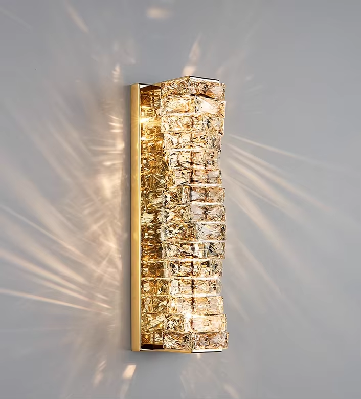 Lumière nordique moderne de luxe Lampes murales de cristal Décorations pour la maison Armature d'éclairage Salle d'exposition d'or Hôtel Villa Intérieur LED Wall Light