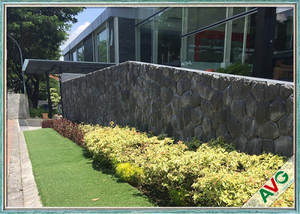 PU Coating Commercial Outdoor Fake Grass Durable S Shape Monofil PE + Curled PPE