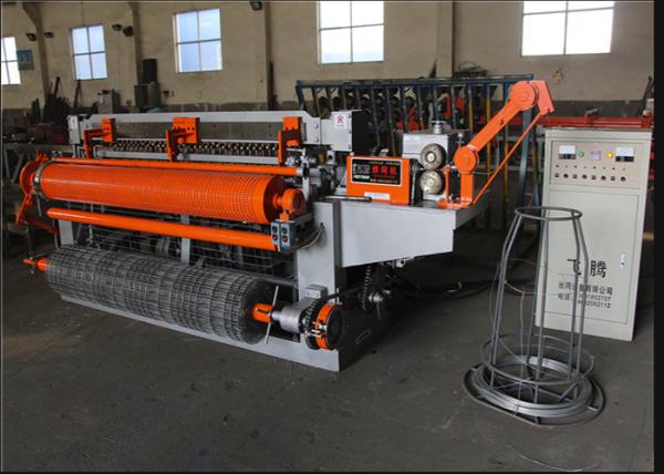 Máquina de soldadura da malha da cerca da gaiola dos animais 40-60 vezes/minuto 380V 50 hertz