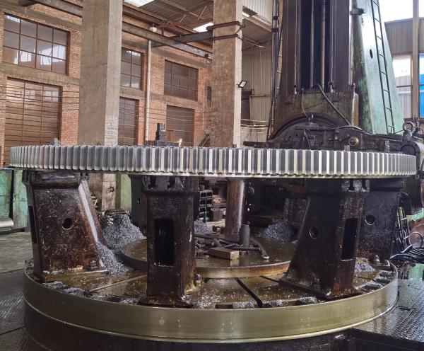 Customized Spur Gear For Machining Shaft In Industrial Applications