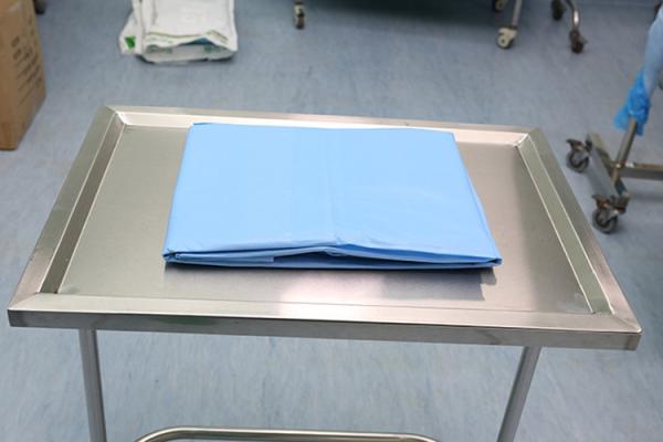 Angiography Pack Disposable Medical Drapes Packs Blue Color For Wound Care
