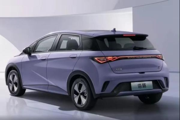 2022 2023 Byd Rhd EV Cars Dolphin Electric Car with Permanent Magnet Synchronous Motor