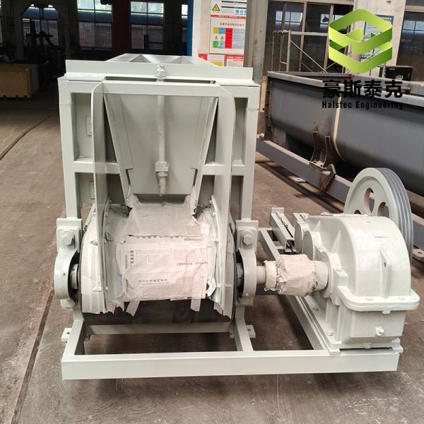 Automatic Brick Making Machine Offering Operation and Easy Maintenance for Producing Hollow Solid and Paving Bricks with Consistent