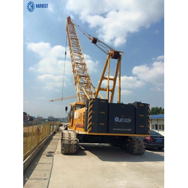 Comprimento 13m 75 Ton Heavy Duty Crawler Crane do crescimento do Gradeability 30% de  XGC75